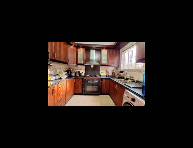 3 BEDROOM HOUSE FOR SALE IN EASTBURY